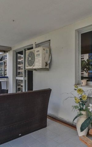 Apartamento para alugar com 88m², 2 quartos e 1 vaga Apartamento para alugar com 88m², 2 quartos e 1 vagaVaranda Sala