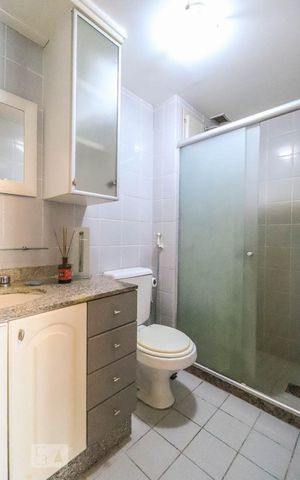 Apartamento para alugar com 88m², 2 quartos e 1 vaga Apartamento para alugar com 88m², 2 quartos e 1 vagaBanheiro Social