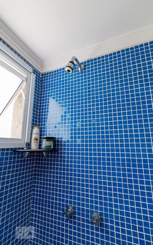 Apartamento para alugar com 84m², 2 quartos e 2 vagasBanheiro social - chuveiro