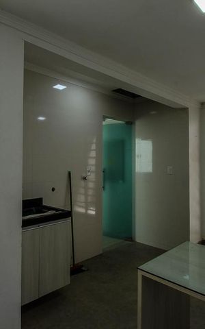 Casa à venda com 200m², 3 quartos e 3 vagas Casa à venda com 200m², 3 quartos e 3 vagasÁrea de Serviço