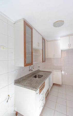 Casa de condomínio à venda com 95m², 3 quartos e 2 vagas Casa de condomínio à venda com 95m², 3 quartos e 2 vagasCozinha