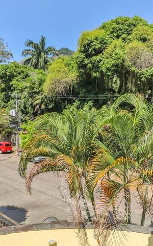 Casa à venda com 290m², 4 quartos e 2 vagas Casa à venda com 290m², 4 quartos e 2 vagasVista Varanda Quarto 2 - Suíte