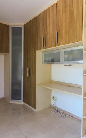 Casa à venda com 290m², 4 quartos e 2 vagas Casa à venda com 290m², 4 quartos e 2 vagasQuarto 3
