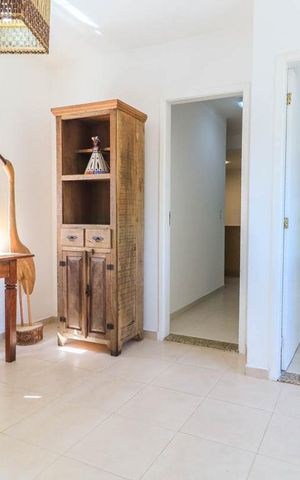 Casa à venda com 290m², 4 quartos e 2 vagas Casa à venda com 290m², 4 quartos e 2 vagasHall Segundo Andar