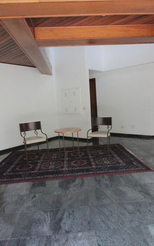 Apartamento à venda com 216m², 4 quartos e 3 vagasHall