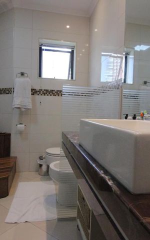 Apartamento à venda com 216m², 4 quartos e 3 vagasSuíte Quarto 1