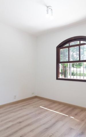 Casa à venda com 187m², 3 quartos e 2 vagasQuarto Suíte