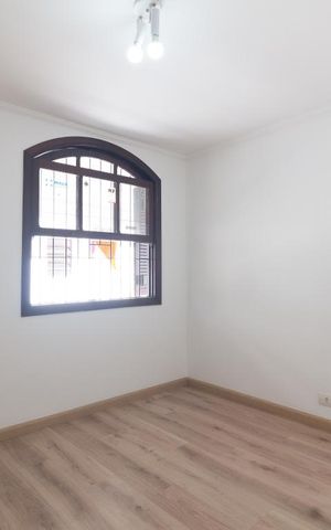 Casa à venda com 187m², 3 quartos e 2 vagasQuarto 3