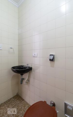 Casa à venda com 187m², 3 quartos e 2 vagasBanheiro do Quarto Suíte
