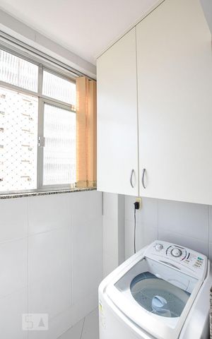 Apartamento à venda com 80m², 2 quartos e 1 vaga Apartamento à venda com 80m², 2 quartos e 1 vagaÁrea de Serviço