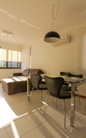 Apartamento à venda com 105m², 3 quartos e 2 vagas Apartamento à venda com 105m², 3 quartos e 2 vagasSala
