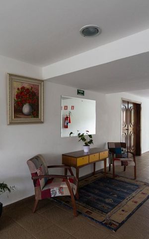 Apartamento para alugar com 62m², 2 quartos e 1 vagaHall social