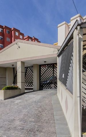Apartamento para alugar com 58m², 2 quartos e 1 vagaFachada do Condomínio