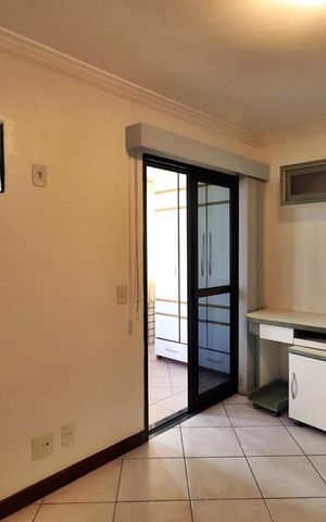 Apartamento à venda com 150m², 3 quartos e 2 vagasQuarto 2