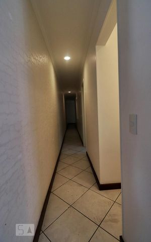 Apartamento à venda com 150m², 3 quartos e 2 vagasCorredor