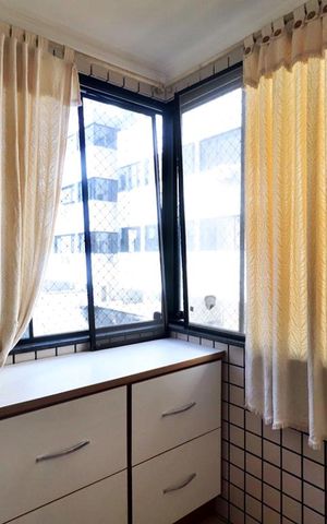 Apartamento à venda com 150m², 3 quartos e 2 vagasVaranda