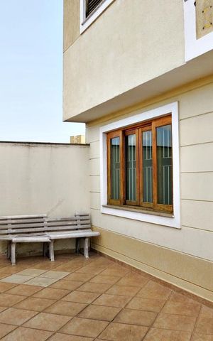 Casa de condomínio à venda com 125m², 3 quartos e 3 vagasQuintal