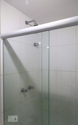 Apartamento à venda com 56m², 2 quartos e 1 vaga Apartamento à venda com 56m², 2 quartos e 1 vagaBanheiro da Suíte