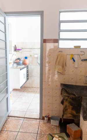Casa à venda com 143m², 3 quartos e 1 vagaÁrea de Serviço