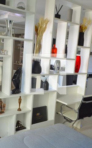Apartamento à venda com 37m², 1 quarto e 1 vagaQuarto