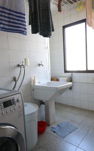 Apartamento à venda com 205m², 4 quartos e 5 vagasarea de serviço