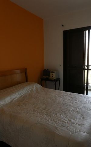 Apartamento à venda com 205m², 4 quartos e 5 vagassuite 3