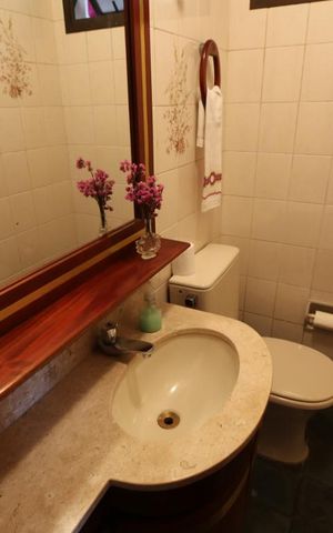 Apartamento à venda com 205m², 4 quartos e 5 vagaslavabo