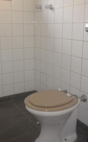 Casa de condomínio para alugar com 120m², 2 quartos e 1 vagaBanheiro