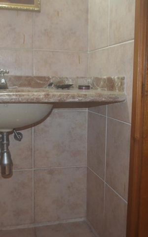 Casa de condomínio para alugar com 120m², 2 quartos e 1 vagaBanheiro