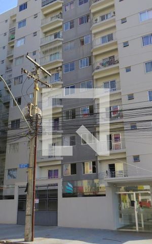 Apartamento para alugar com 55m², 2 quartos e sem vagaFachada e portaria