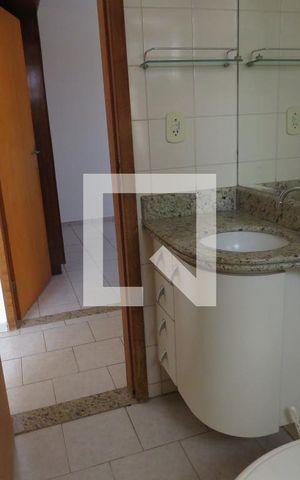 Apartamento para alugar com 55m², 2 quartos e sem vagaBanheiro