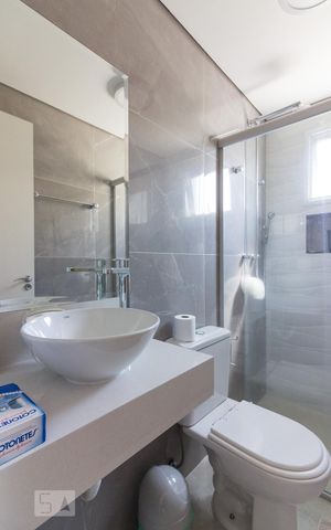 Apartamento à venda com 70m², 2 quartos e 2 vagasBanheiro Suite 2