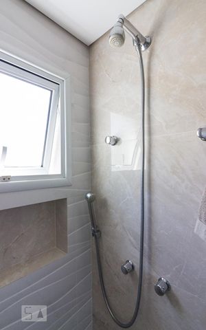 Apartamento à venda com 70m², 2 quartos e 2 vagasBanheiro Suite 1
