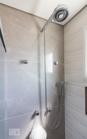 Apartamento à venda com 70m², 2 quartos e 2 vagasBanheiro Suite 2