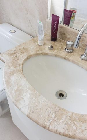 Apartamento à venda com 70m², 2 quartos e 2 vagasBanheiro Suite 1