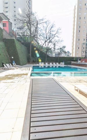 Apartamento para alugar com 84m², 3 quartos e 1 vagaÁrea comum - Piscina