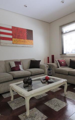 Apartamento à venda com 150m², 3 quartos e 3 vagasHall