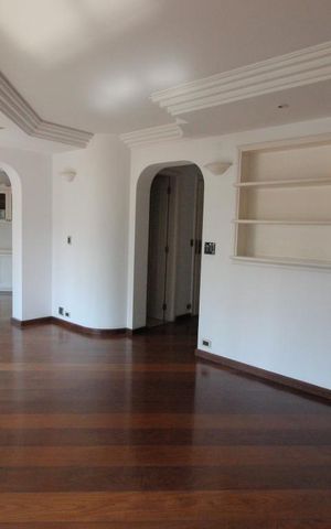 Apartamento à venda com 150m², 3 quartos e 3 vagasSala