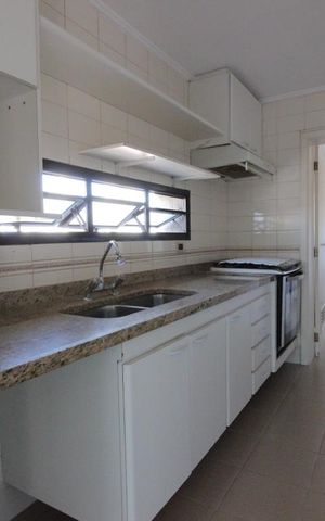 Apartamento à venda com 150m², 3 quartos e 3 vagasCozinha