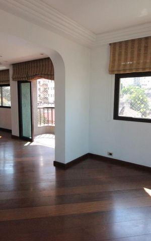 Apartamento à venda com 150m², 3 quartos e 3 vagasSala