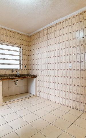 Casa à venda com 140m², 1 quarto e sem vaga Casa à venda com 140m², 1 quarto e sem vagaCozinha