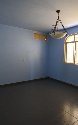 Casa à venda com 900m², 7 quartos e 8 vagasSuite3