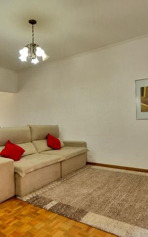 Apartamento à venda com 145m², 3 quartos e 1 vagaSala