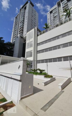 Apartamento para alugar com 84m², 2 quartos e 1 vagaFachada