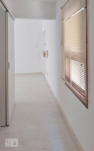 Apartamento à venda com 42m², 1 quarto e 1 vaga Apartamento à venda com 42m², 1 quarto e 1 vagaCorredor Social