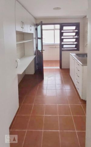 Apartamento à venda com 42m², 1 quarto e 1 vaga Apartamento à venda com 42m², 1 quarto e 1 vagaCozinha