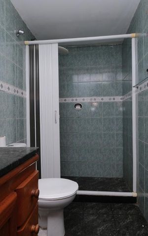 Casa de condomínio à venda com 170m², 3 quartos e sem vagaBanheiro