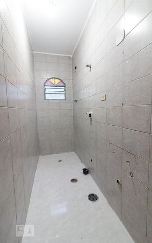 Casa à venda com 150m², 3 quartos e 2 vagasBanheiro social 2