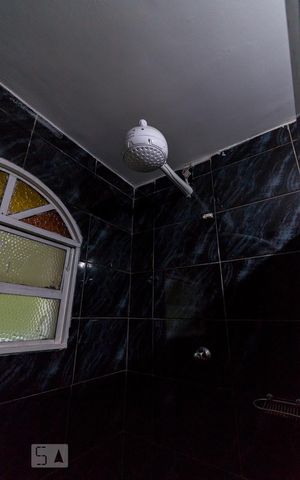 Casa à venda com 150m², 3 quartos e 2 vagasBanheiro social 1 - chuveiro