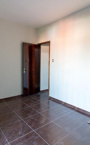 Casa à venda com 150m², 3 quartos e 2 vagasQuarto 3